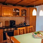 Schweizerblick - Denkmalgeschuetzes Haus In Ruhiger Lage - Grosser Garten Und Mit Charme Eingerichtet - Ideal Fuer Familien, Paare & Hund Hanner