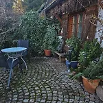 Schweizerblick - Denkmalgeschuetzes Haus In Ruhiger Lage - Grosser Garten Und Mit Charme Eingerichtet - Ideal Fuer Familien, Paare & Hund Apartment