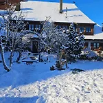 Schweizerblick - Denkmalgeschuetzes Haus In Ruhiger Lage - Grosser Garten Und Mit Charme Eingerichtet - Ideal Fuer Familien, Paare & Hund Apartment *
